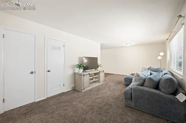 $345,000 | 1216 Burnham Street, Colorado Springs, CO 80906