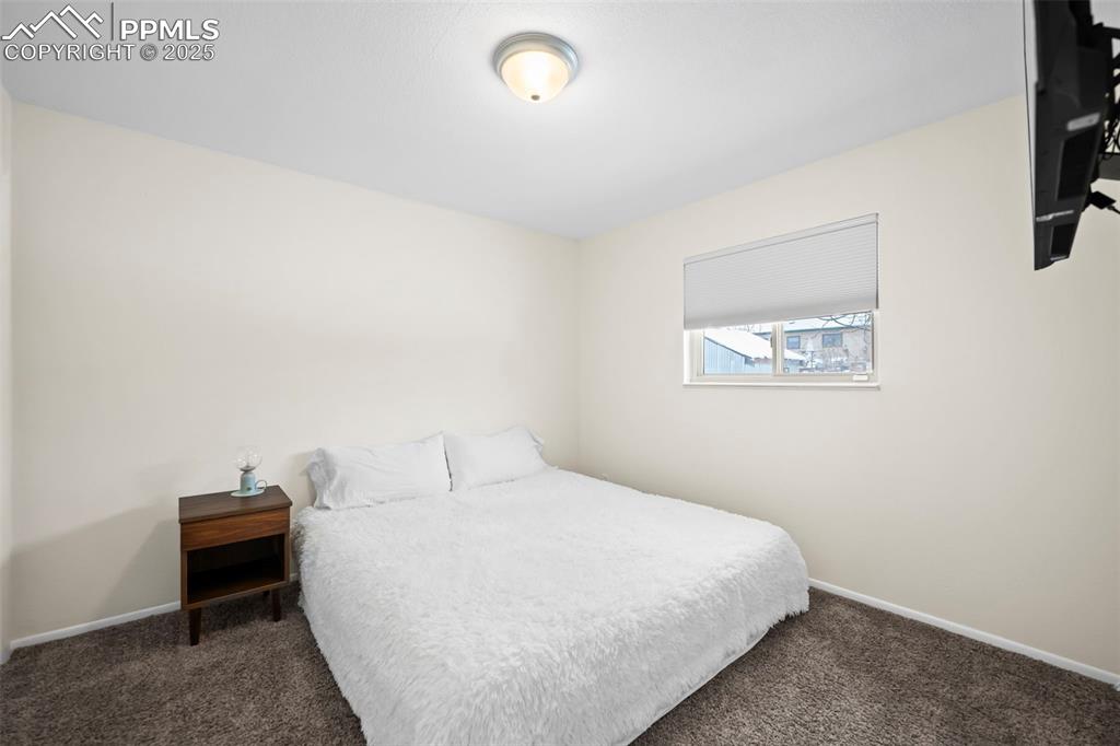 1216 Burnham Street Colorado Springs, CO 80906 - Photo 8 of 22