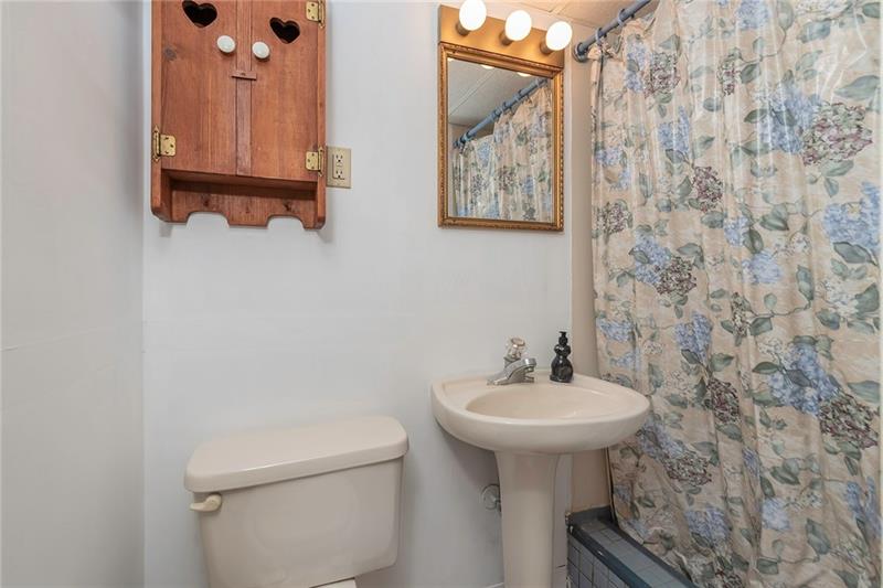 1838 Brodhead Road Aliquippa, PA 15001 - Photo 20 of 25 Gallery Image 20