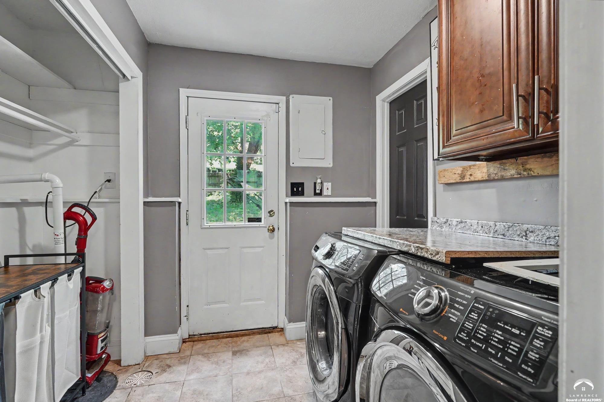 2545 Ousdahl Road Lawrence, KS 66046 - Photo 18 of 42