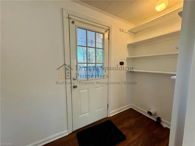 $1,900 | 1802 West Friendly Avenue, Greensboro, NC 27403