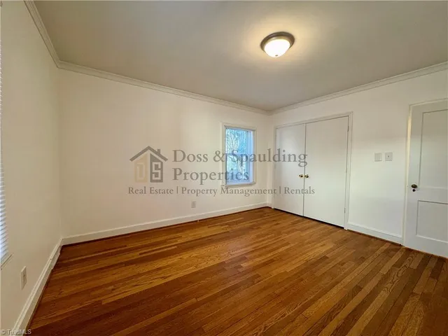 $1,900 | 1802 West Friendly Avenue, Greensboro, NC 27403