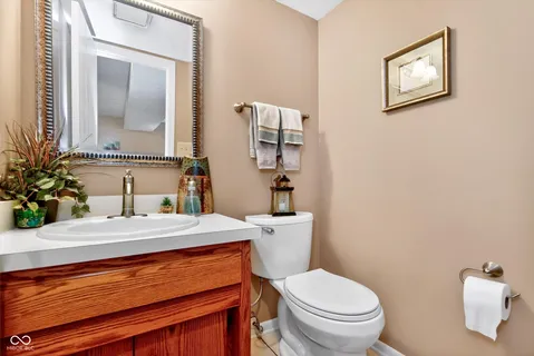 $197,900 | 1136 Paradise Way, Unit B, Greenwood, IN 46143