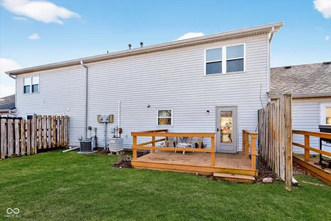 $197,900 | 1136 Paradise Way, Unit B, Greenwood, IN 46143