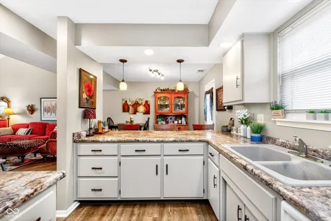 $197,900 | 1136 Paradise Way, Unit B, Greenwood, IN 46143