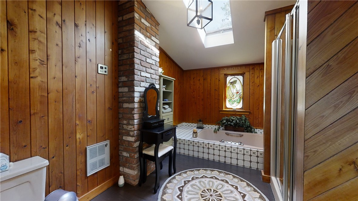77 Weaver Road North Kingstown, RI 02852 - Photo 18 of 36 Gallery Image 18