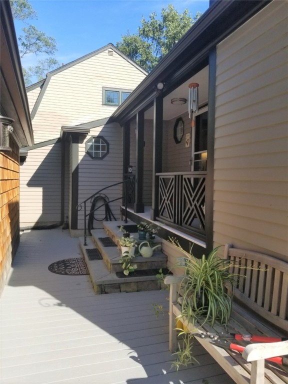 77 Weaver Road North Kingstown, RI 02852 - Photo 32 of 36 Gallery Image 32