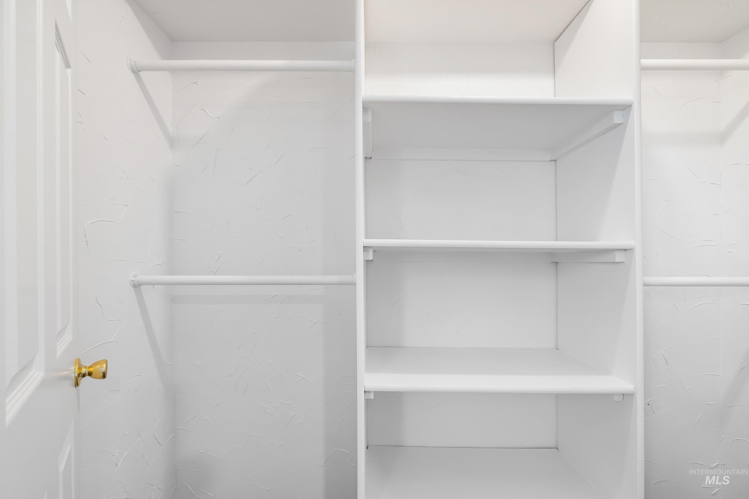 10294 West Fox Ridge Drive Boise, ID 83709 - Photo 29 of 50 View of walk in closet