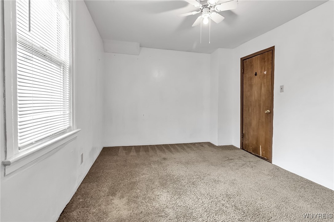 442 26th Street Niagara Falls, NY 14303 - Photo 21 of 27 Bedroom 2