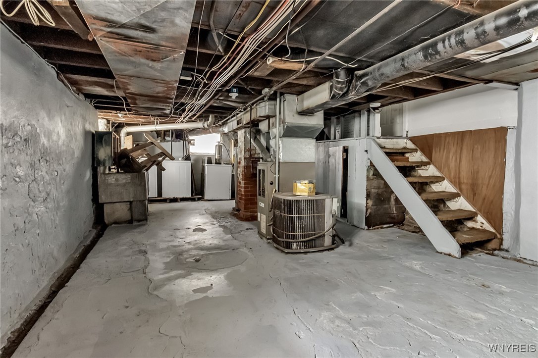 442 26th Street Niagara Falls, NY 14303 - Photo 25 of 27 Basement