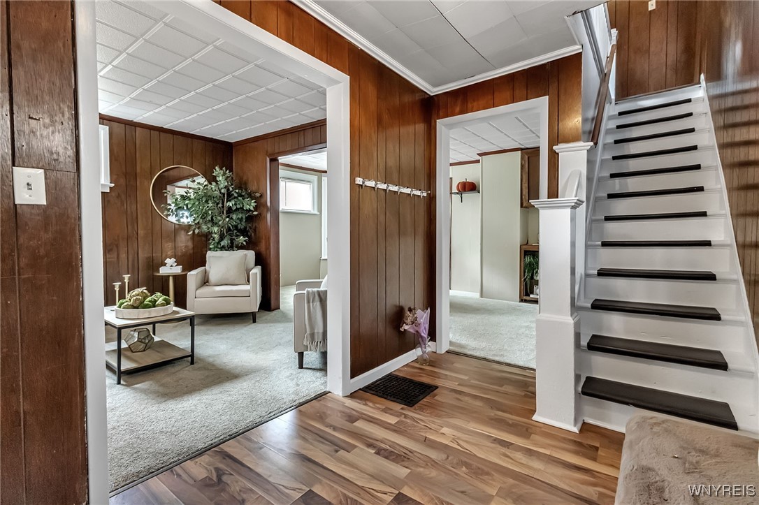 442 26th Street Niagara Falls, NY 14303 - Photo 10 of 27 Entry hall