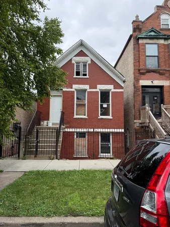 $220,000 | 2844 West 25th Place, Chicago, IL 60623