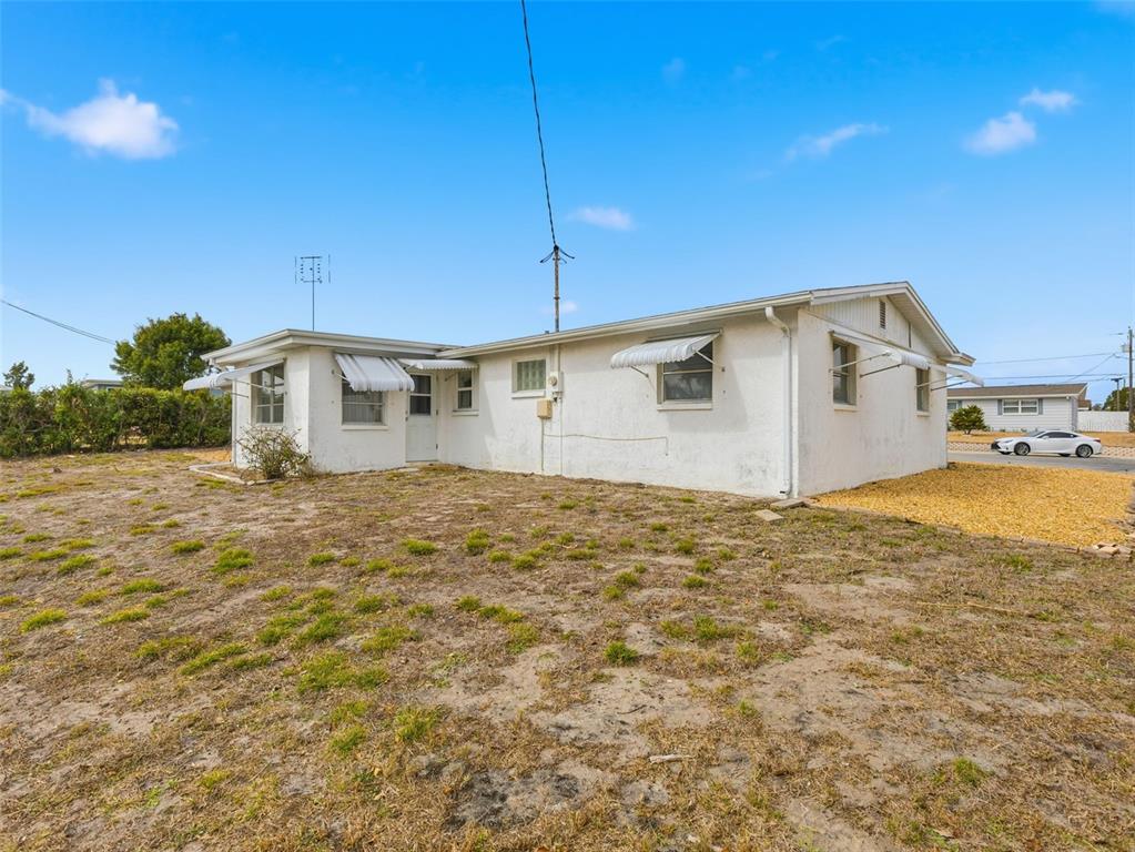 5032 Picture Avenue Holiday, FL 34690 - Photo 22 of 31