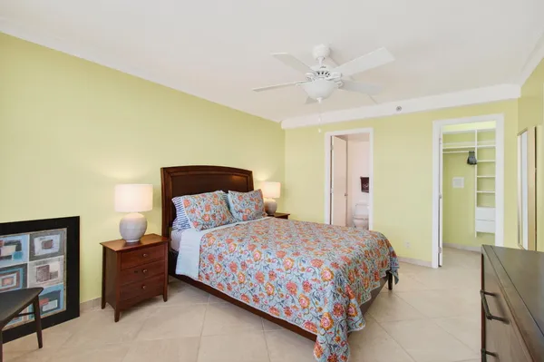 $4,300 | 4511 South Ocean Boulevard, Unit 1004, Highland Beach, FL 33487