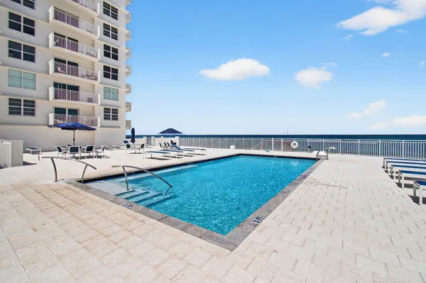 $4,300 | 4511 South Ocean Boulevard, Unit 1004, Highland Beach, FL 33487