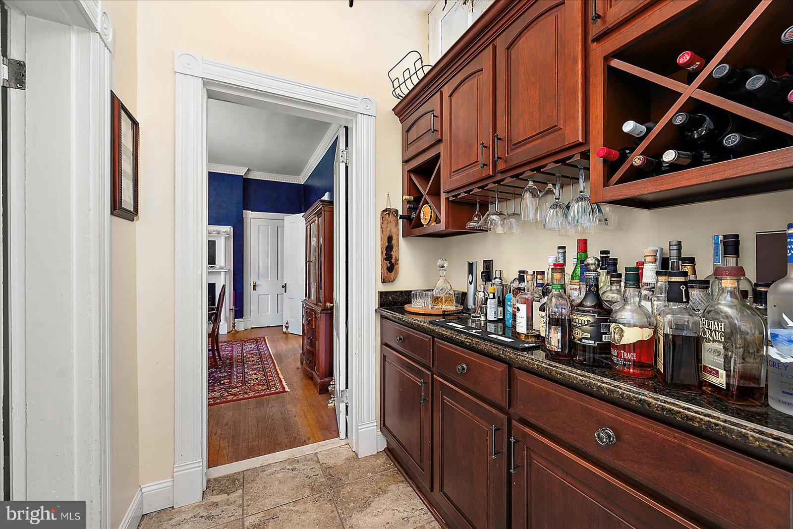 302 Middle Boulevard Salisbury, MD 21801 - Photo 29 of 102 Wet Bar