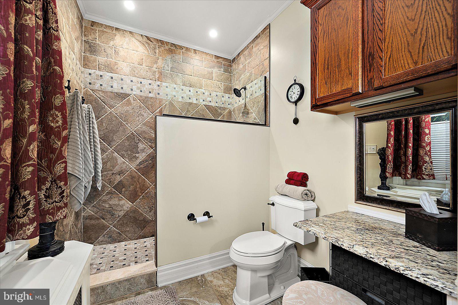 302 Middle Boulevard Salisbury, MD 21801 - Photo 52 of 102 Master bath