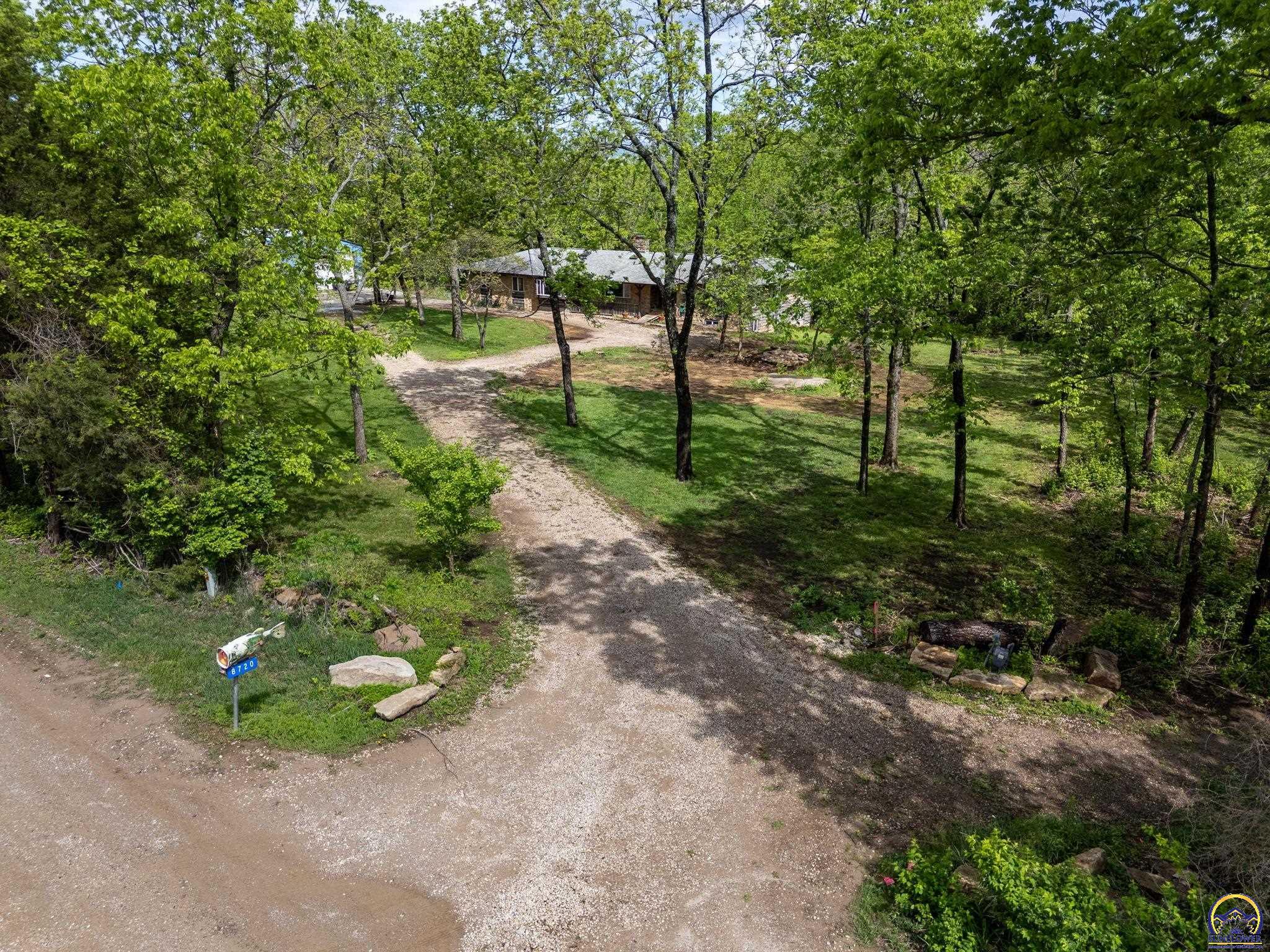 8720 Southwest 85th Street Auburn, KS 66402 - Photo 2 of 76