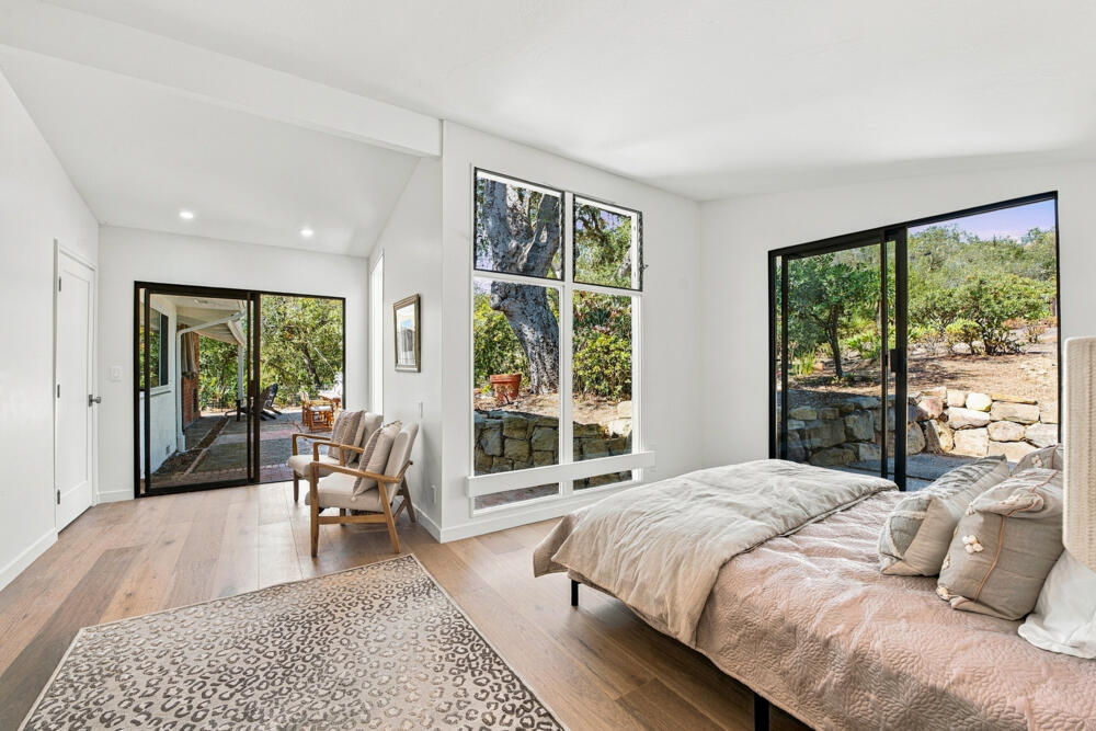975 Tornoe Road Santa Barbara, CA 93105 - Photo 15 of 27 Downstairs Primary 1