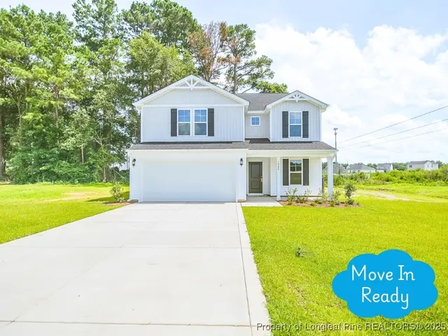 $349,950 | 1924 Bulldog Lane, Hope Mills, NC 28348