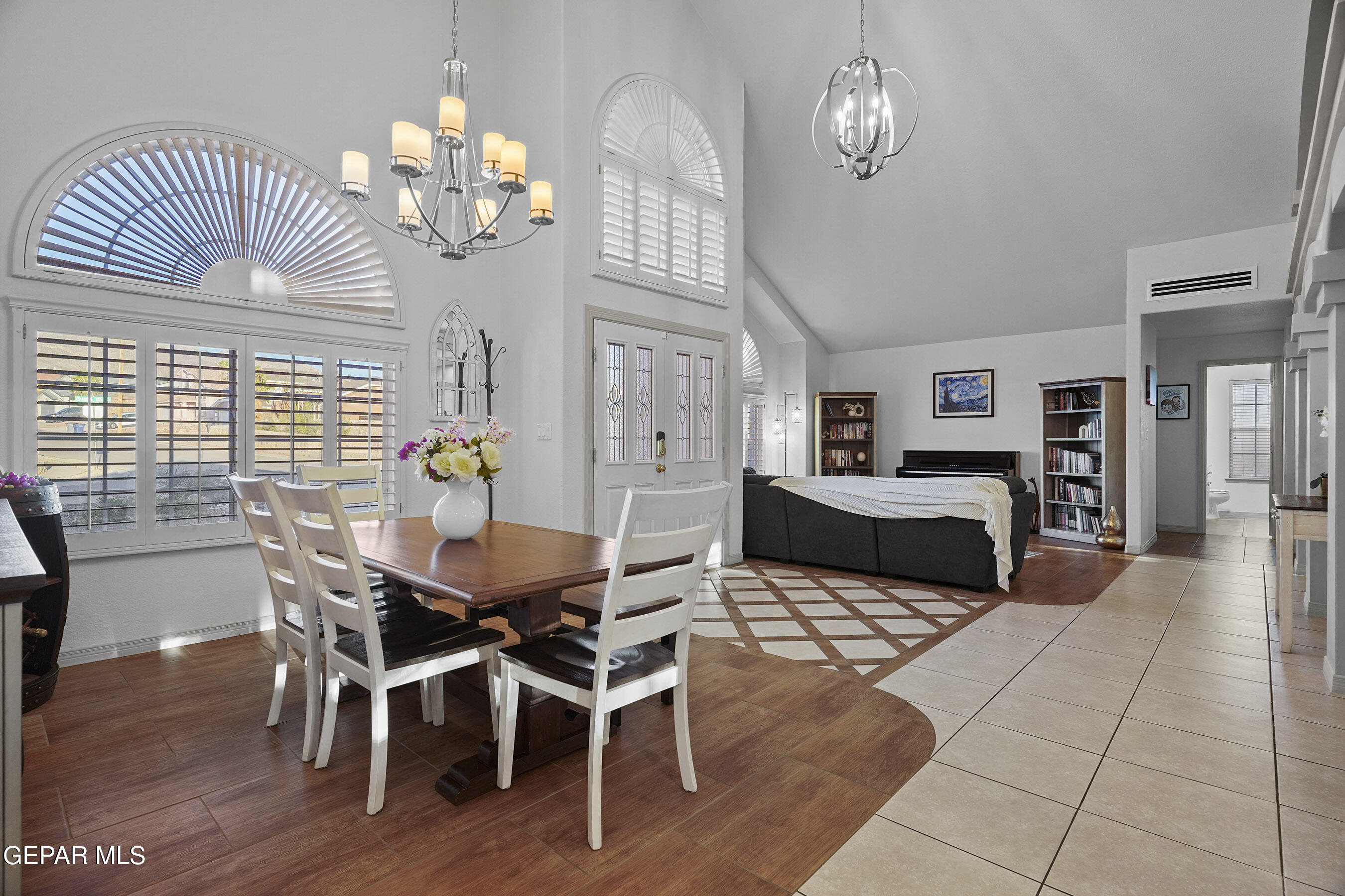 1533 Cimarron Ridge Drive El Paso, TX 79912 - Photo 7 of 43 DSC06173