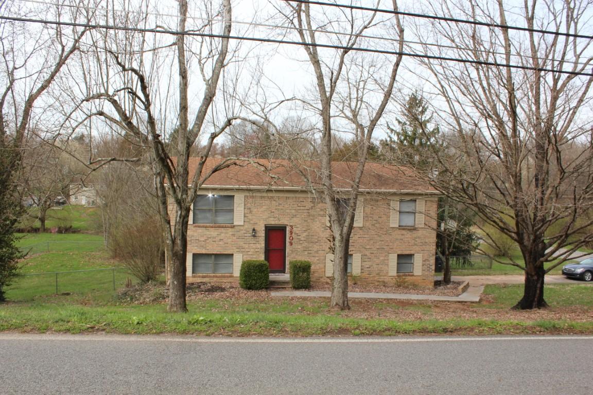 3909 Sullivan Road Knoxville, TN 37921 - Photo 2 of 27 3909-Sullivan (2)