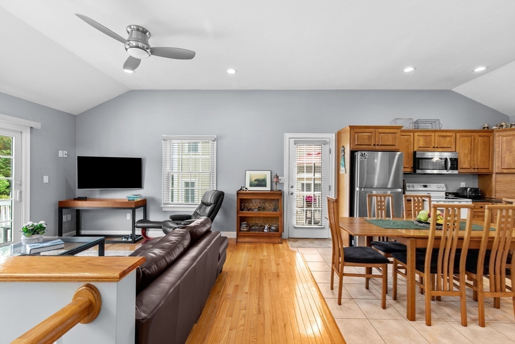 235 Carver Road, Unit 3 Plymouth, MA 02360 - Photo 16 of 32