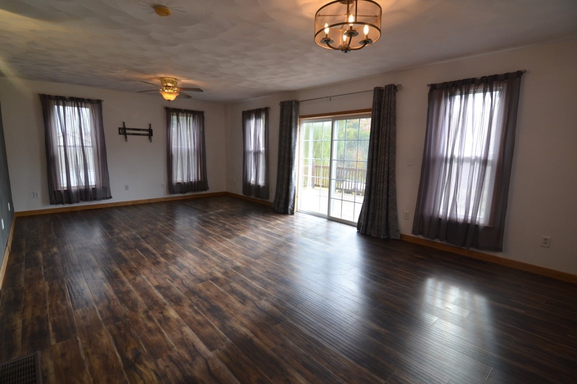 230 Hillside Terrace Endicott, NY 13760 - Photo 17 of 46