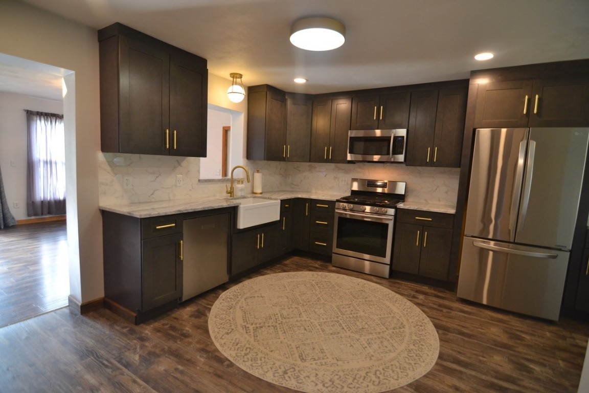 230 Hillside Terrace Endicott, NY 13760 - Photo 9 of 46