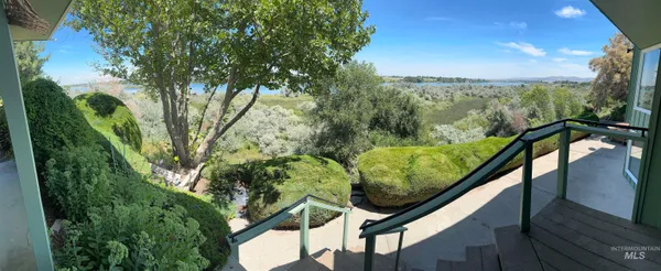 $685,000 | 236 E Highway, Burley, ID 83318