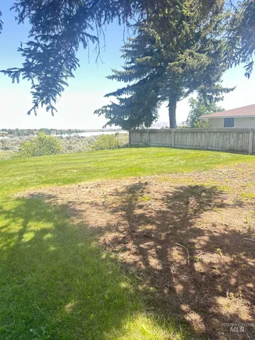 $685,000 | 236 E Highway, Burley, ID 83318