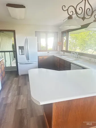 $685,000 | 236 E Highway, Burley, ID 83318