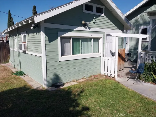 $1,375 | 3594 Bandini Avenue, Unit 2, Riverside, CA 92506