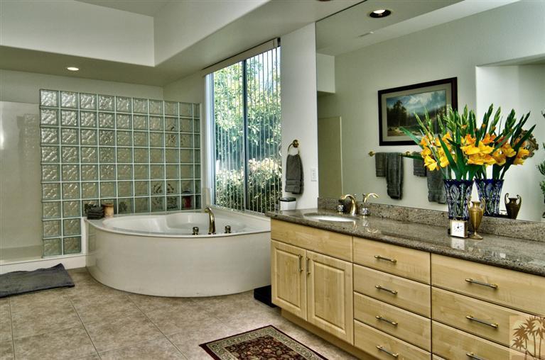 1 Channel Court Rancho Mirage, CA 92270 - Photo 10 of 42 Additional Photo