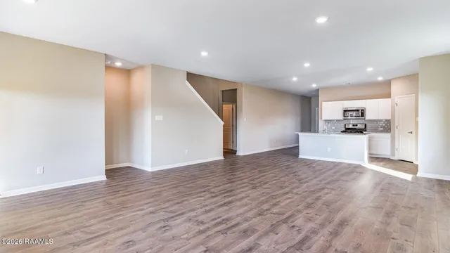 $334,000 | 130 Lake Ridge, Broussard, LA 70518