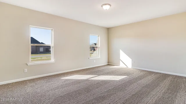 $334,000 | 130 Lake Ridge, Broussard, LA 70518