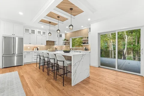 $2,575,000 | 443 Central Avenue, Needham, MA 02494