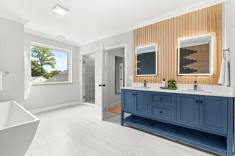 $2,575,000 | 443 Central Avenue, Needham, MA 02494