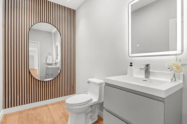 $2,575,000 | 443 Central Avenue, Needham, MA 02494