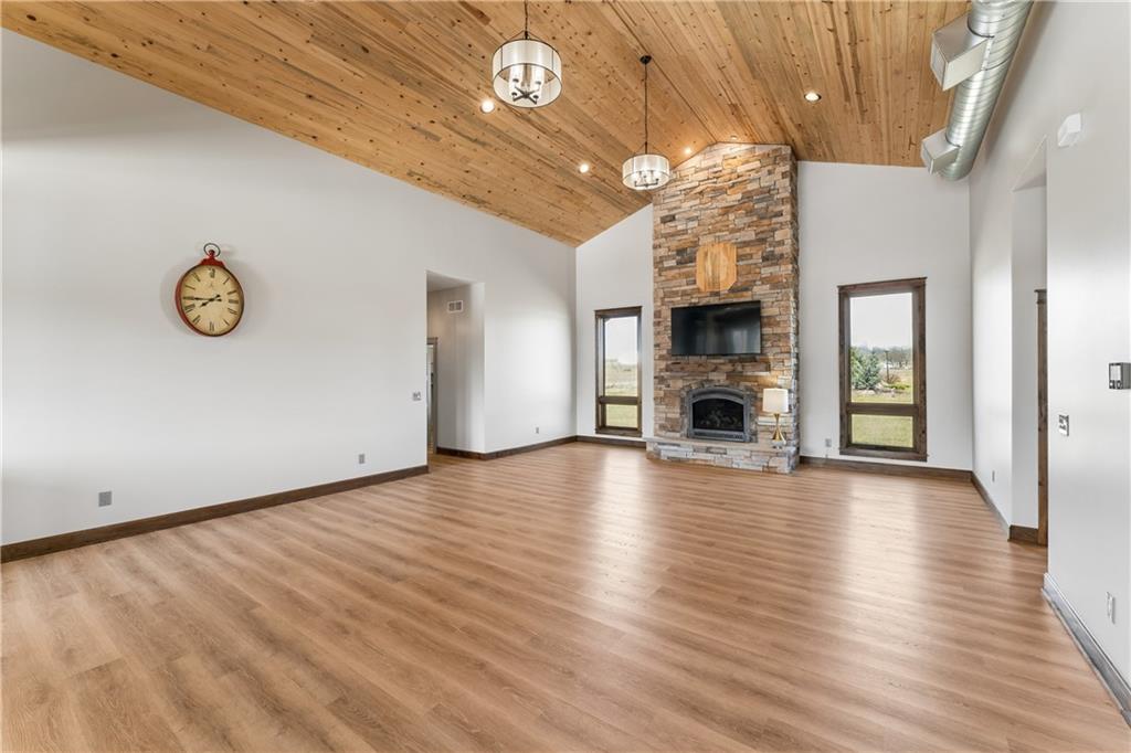 34456 Harmony Road Paola, KS 66071 - Photo 14 of 68