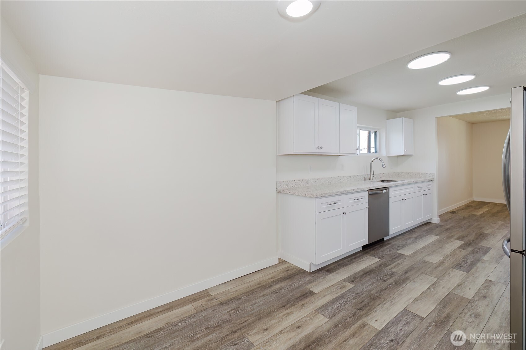 1112 Perry Avenue Bremerton, WA 98310 - Photo 16 of 31 Gallery Image 16