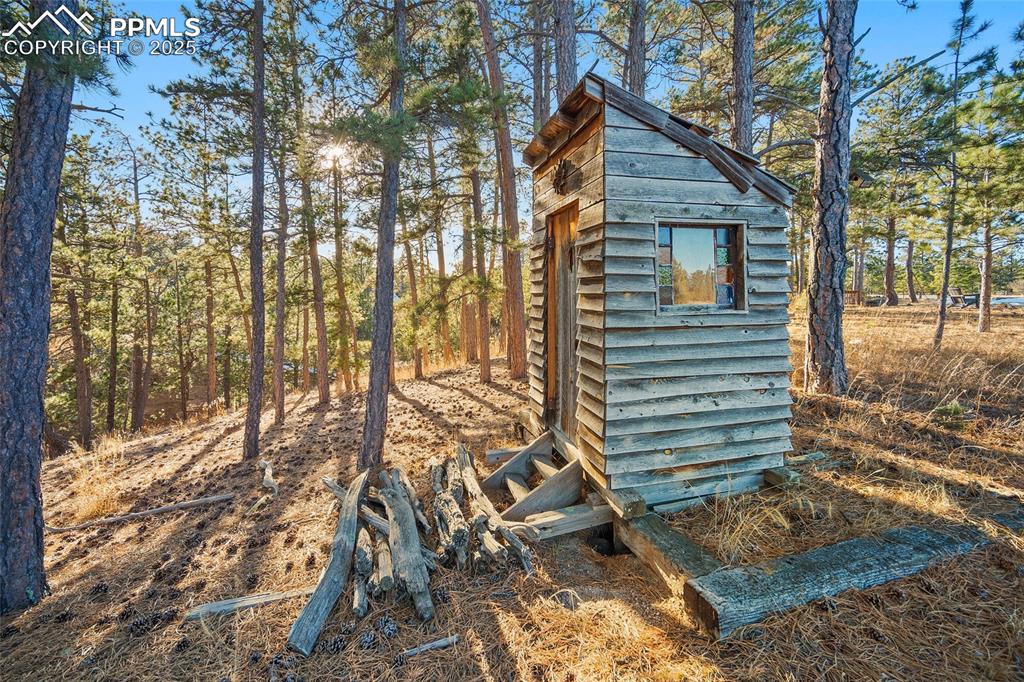 11855 Grandin Point Elbert, CO 80106 - Photo 33 of 42 a view of a house with a yard