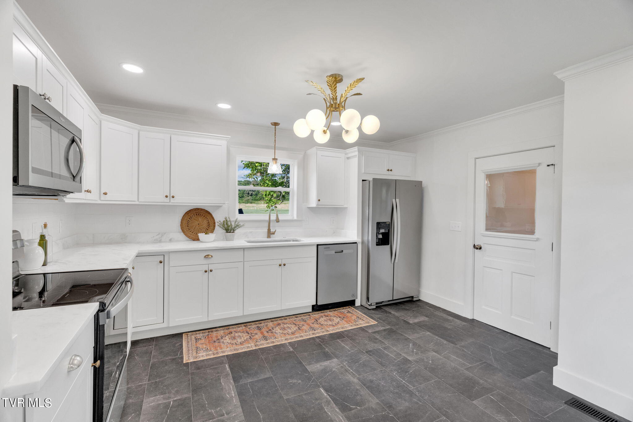 700 Burkey Road Greeneville, TN 37743 - Photo 22 of 45 22-web-or-mls-DSC07973