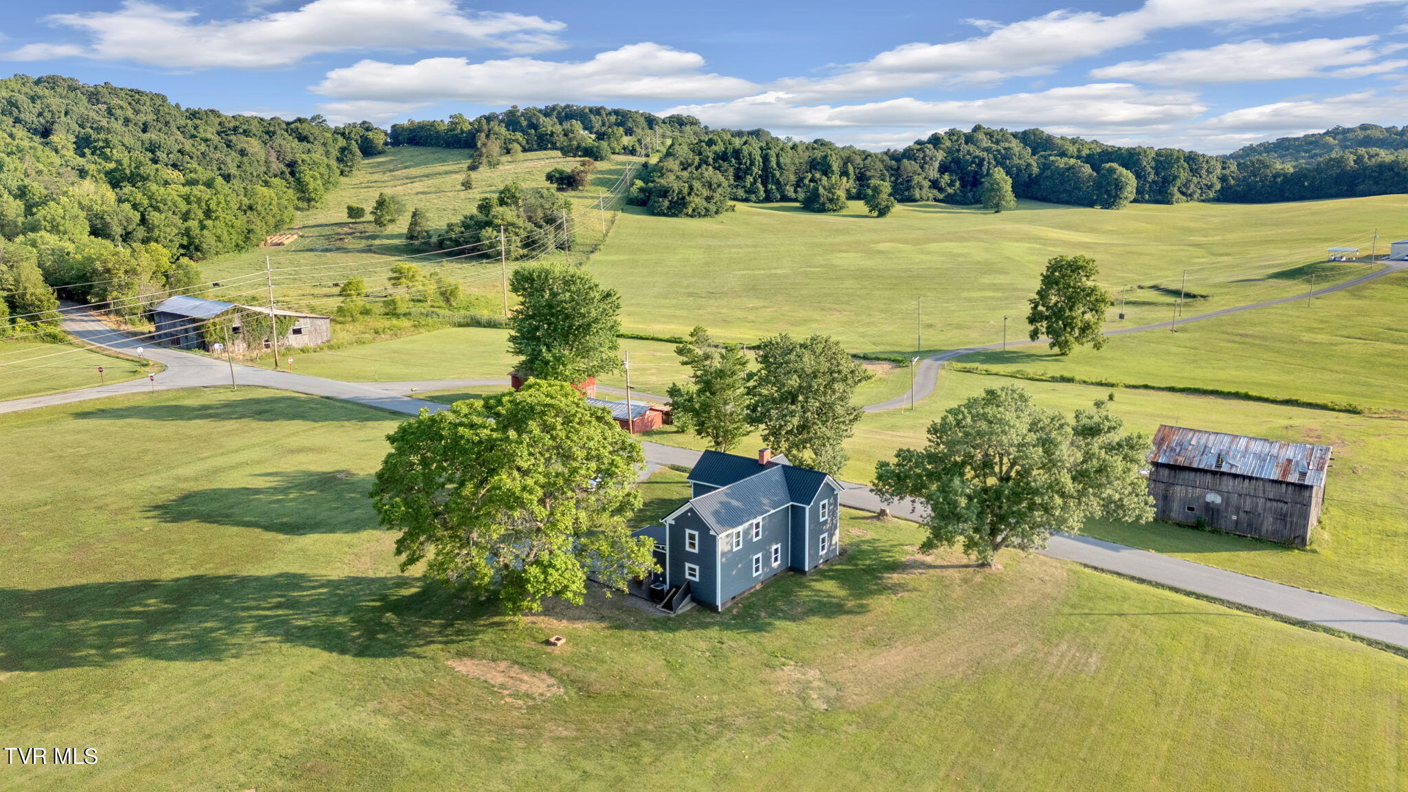700 Burkey Road Greeneville, TN 37743 - Photo 6 of 45 5-web-or-mls-DJI_20240702191711_0596_D