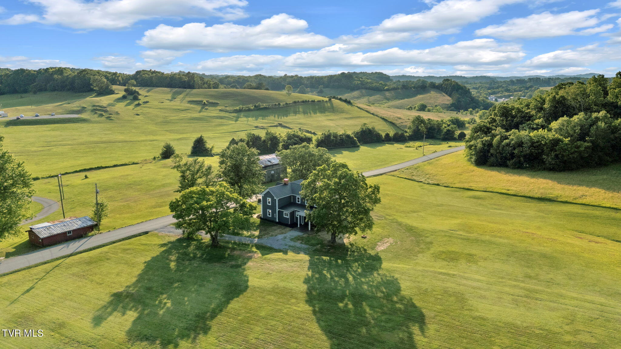 700 Burkey Road Greeneville, TN 37743 - Photo 8 of 45 7-web-or-mls-DJI_20240702191733_0606_D