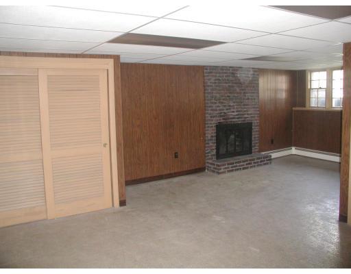 18 Canterbury Road Lynnfield, MA 01940 - Photo 11 of 14 Gallery Image 11