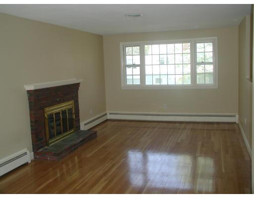 18 Canterbury Road Lynnfield, MA 01940 - Photo 2 of 14 Gallery Image 2