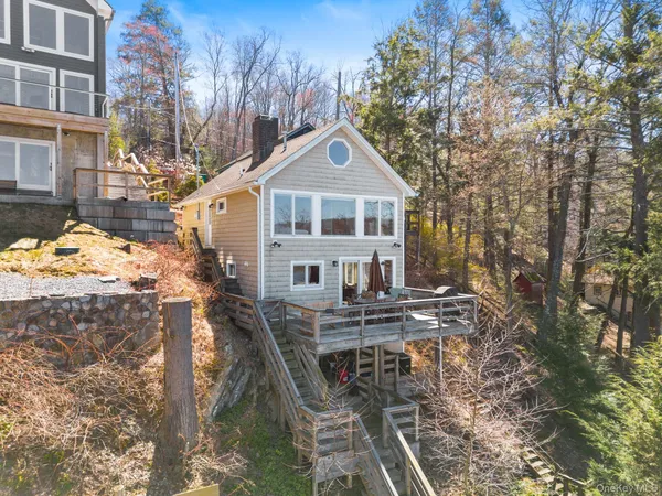 $725,000 | 1080 Highway 292, Holmes, NY 12531