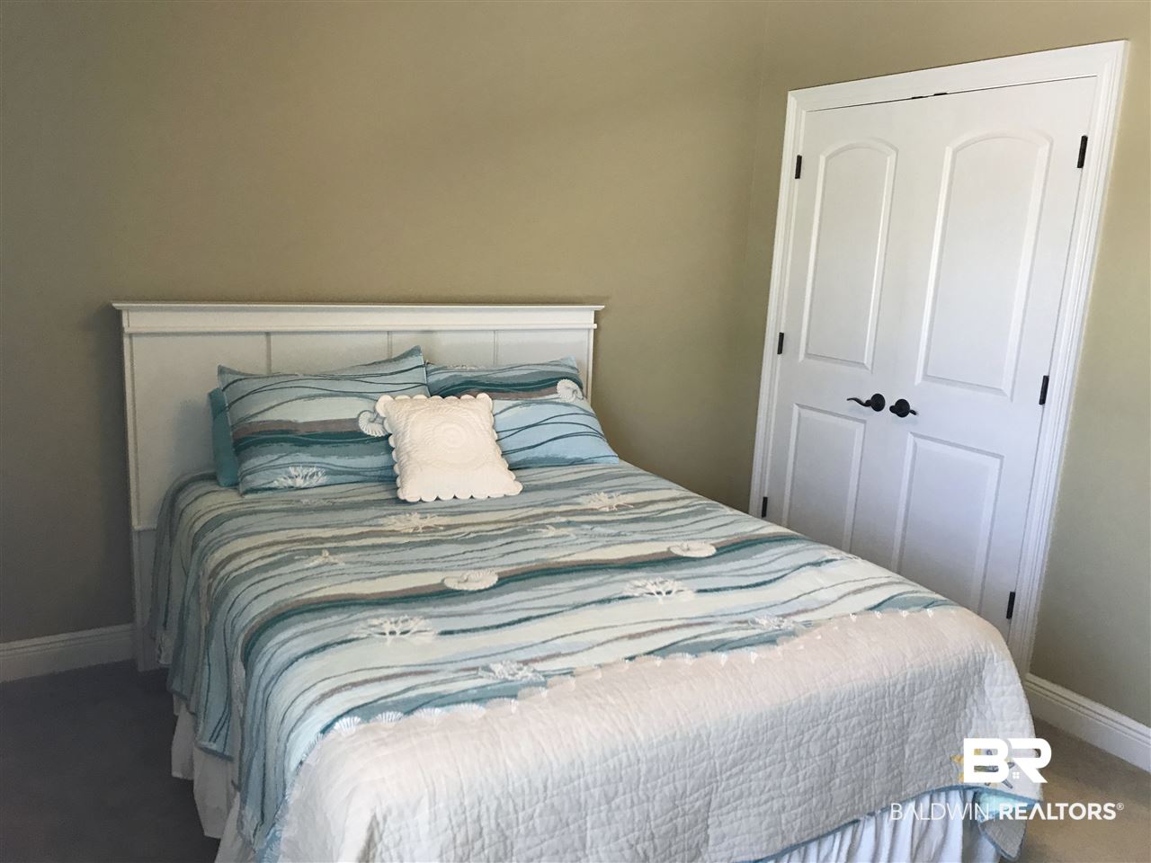 30840 West Ono North Loop Orange Beach, AL 36561 - Photo 37 of 49 Large Closet