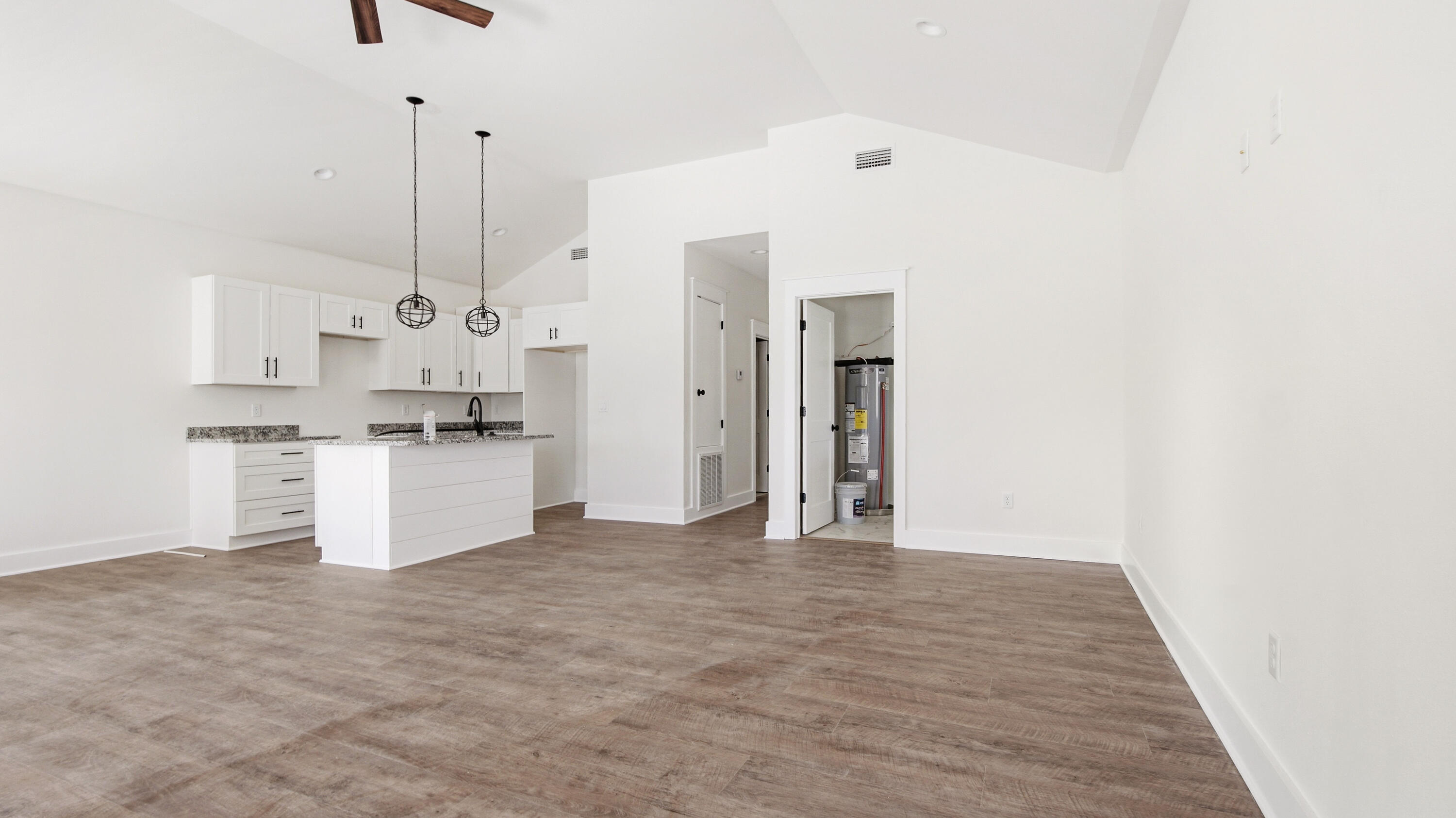 1963 Marsha Road Florala, AL 36442 - Photo 5 of 27 DSC02099